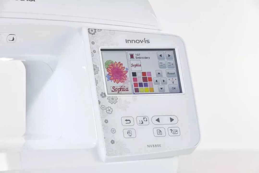 BROTHER INNOV IS 880E Masina de brodat SENIORTEX 12