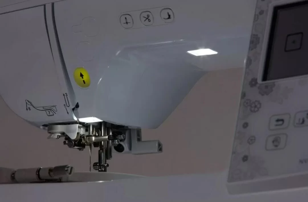 BROTHER INNOV IS 880E Masina de brodat SENIORTEX 14