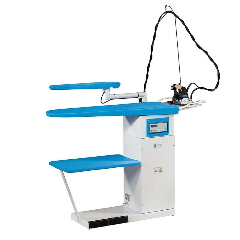 Masa calcat cu generator aburi, aspiratie, incalzire, manecar, fier de calcat si suflanta BATTISTELLA ARGO